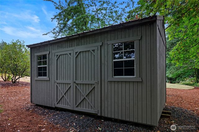 13844 La Vigne Court NE, Bainbridge Island, WA 98110