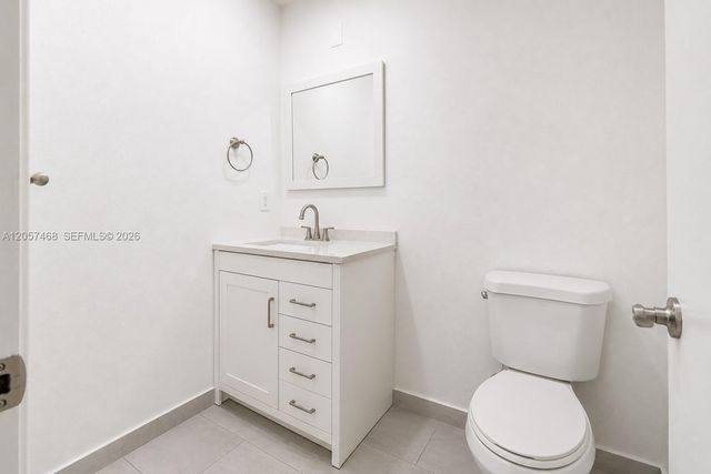 1661 N Goldeneye Lane, Homestead, FL 33035