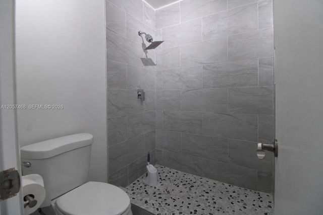 1661 N Goldeneye Lane, Homestead, FL 33035