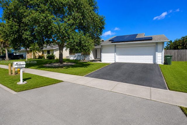 1661 N Goldeneye Lane, Homestead, FL 33035