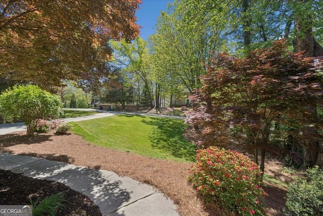 1825 Bridle Ridge Trace, Roswell, GA 30075