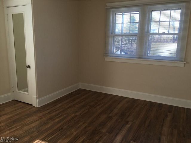 51 Nordham Drive, Bedford, OH 44146