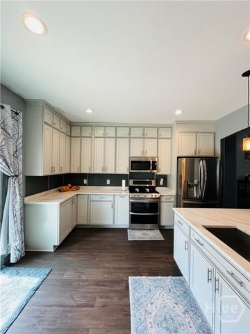 120 Lynwood Lane, Springfield, GA 31329