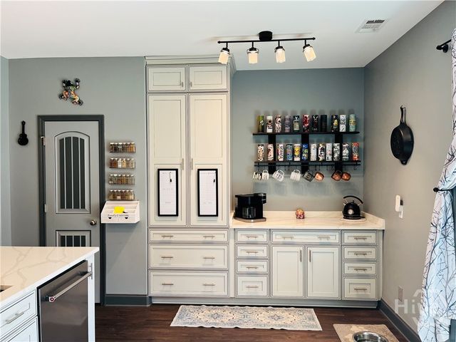 120 Lynwood Lane, Springfield, GA 31329