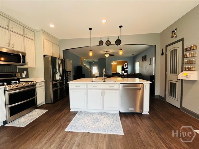 120 Lynwood Lane, Springfield, GA 31329