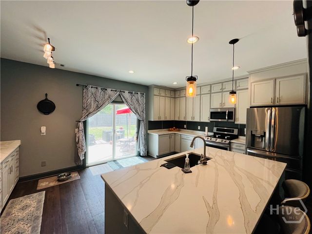 120 Lynwood Lane, Springfield, GA 31329