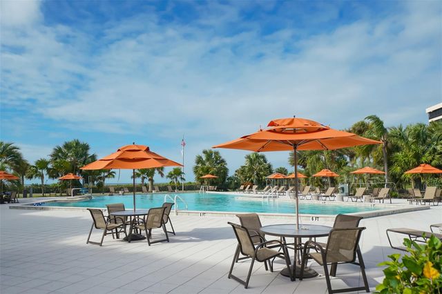 5770 MIDNIGHT PASS ROAD 404, Sarasota, FL 34242