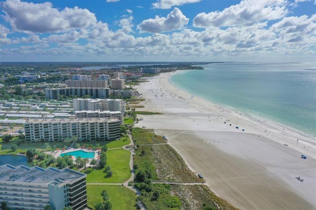 5770 MIDNIGHT PASS ROAD 404, Sarasota, FL 34242