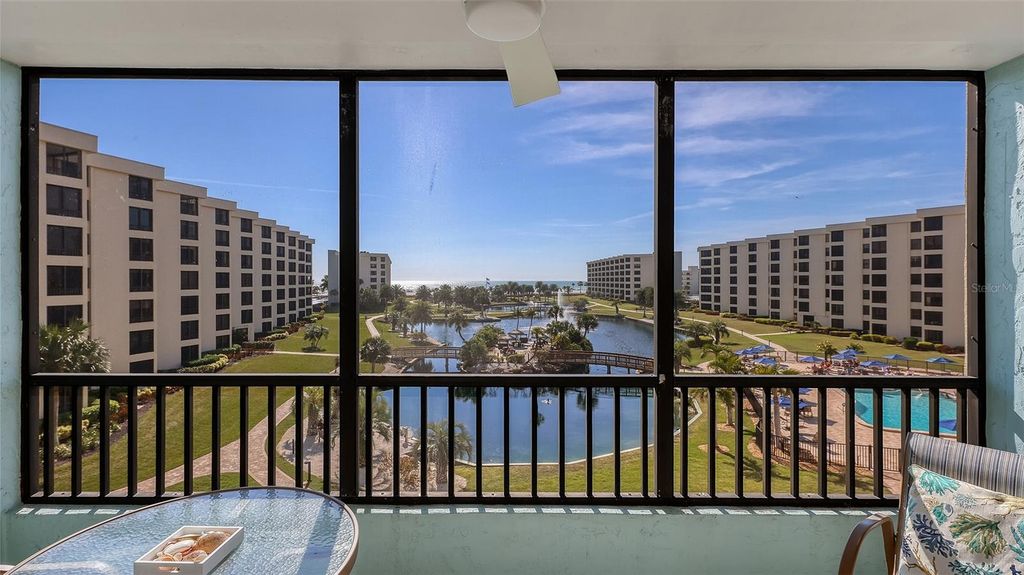 5770 MIDNIGHT PASS ROAD 404, Sarasota, FL 34242