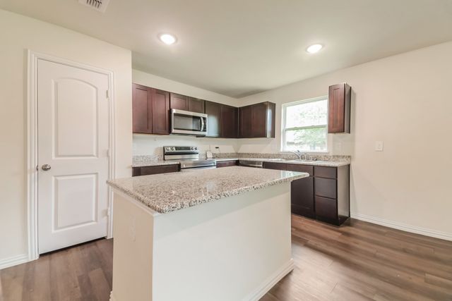 158 Westview Drive, Gun Barrel City, TX 75156
