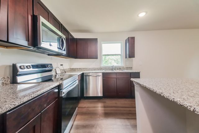 158 Westview Drive, Gun Barrel City, TX 75156