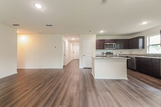 158 Westview Drive, Gun Barrel City, TX 75156