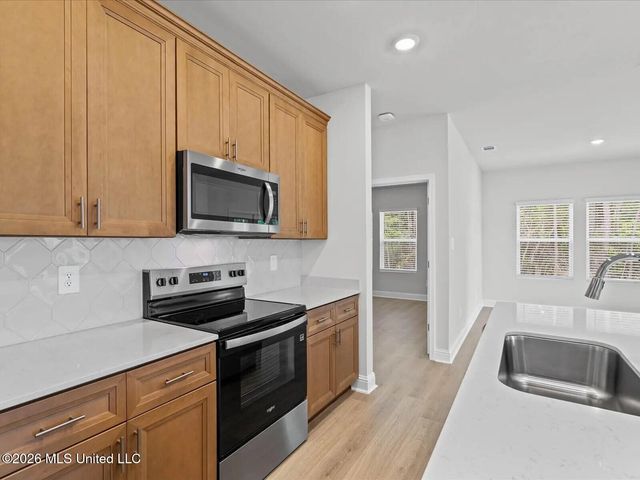 3727 Olivia Drive, Ocean Springs, MS 39564