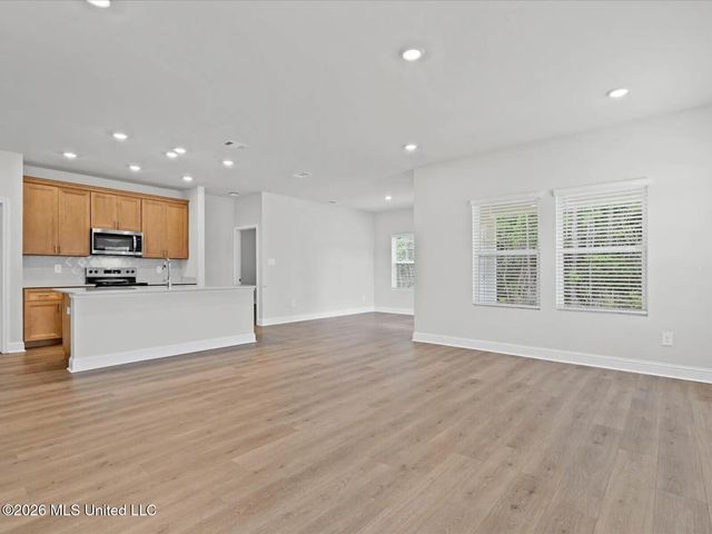 3727 Olivia Drive, Ocean Springs, MS 39564