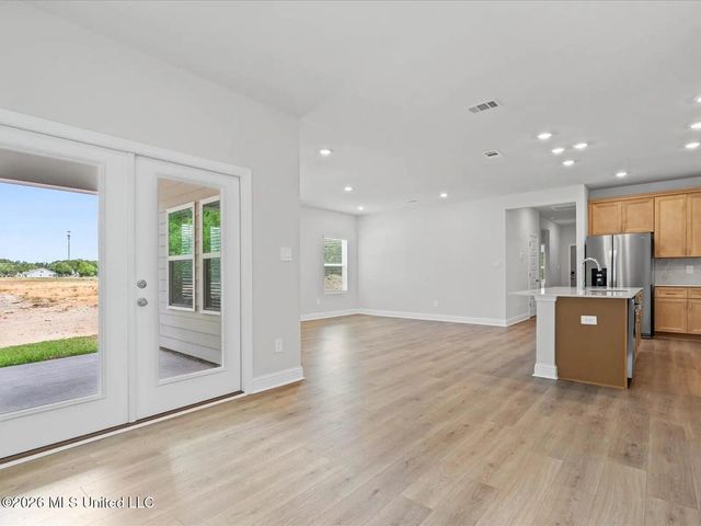 3727 Olivia Drive, Ocean Springs, MS 39564
