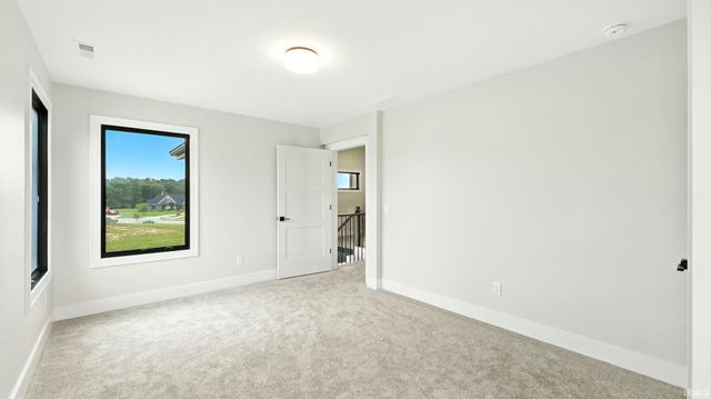 10491 Beaugreen Cove, Leo, IN 46765