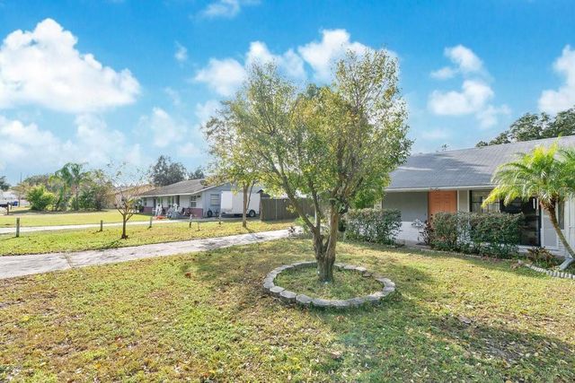 4527 HOLDER COURT, Lakeland, FL 33813