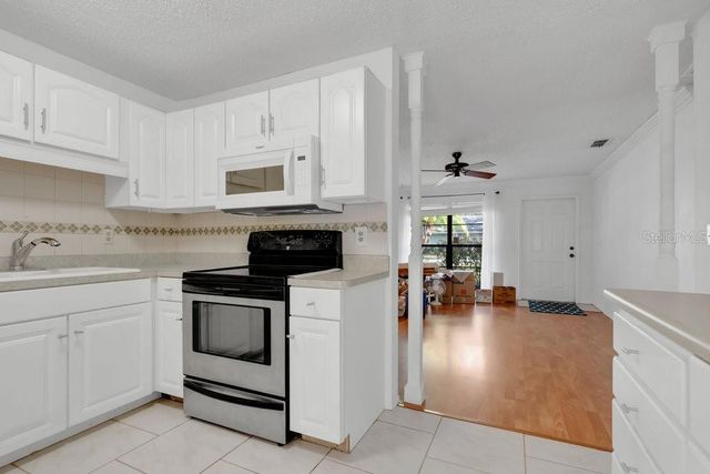 4527 HOLDER COURT, Lakeland, FL 33813