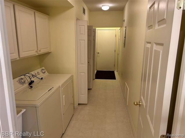 505 Mulberry Street 27, Wyandotte, MI 48192