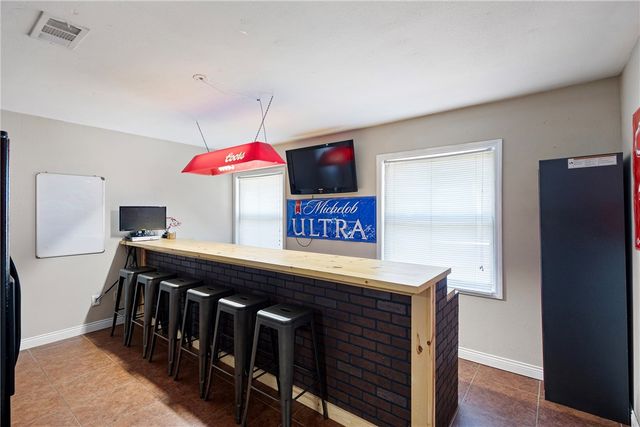 1329 S Tampa Avenue, Russellville, AR 72802