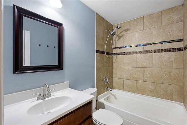 1329 S Tampa Avenue, Russellville, AR 72802