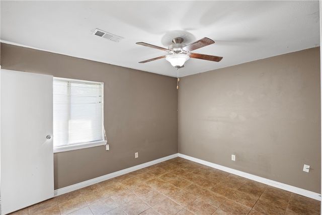 1329 S Tampa Avenue, Russellville, AR 72802