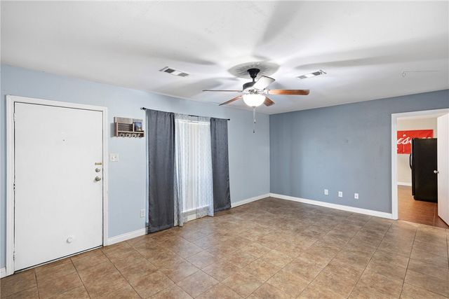 1329 S Tampa Avenue, Russellville, AR 72802