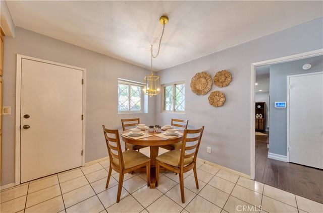 3025 Hollywell Place, Glendale, CA 91206