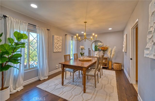 3025 Hollywell Place, Glendale, CA 91206