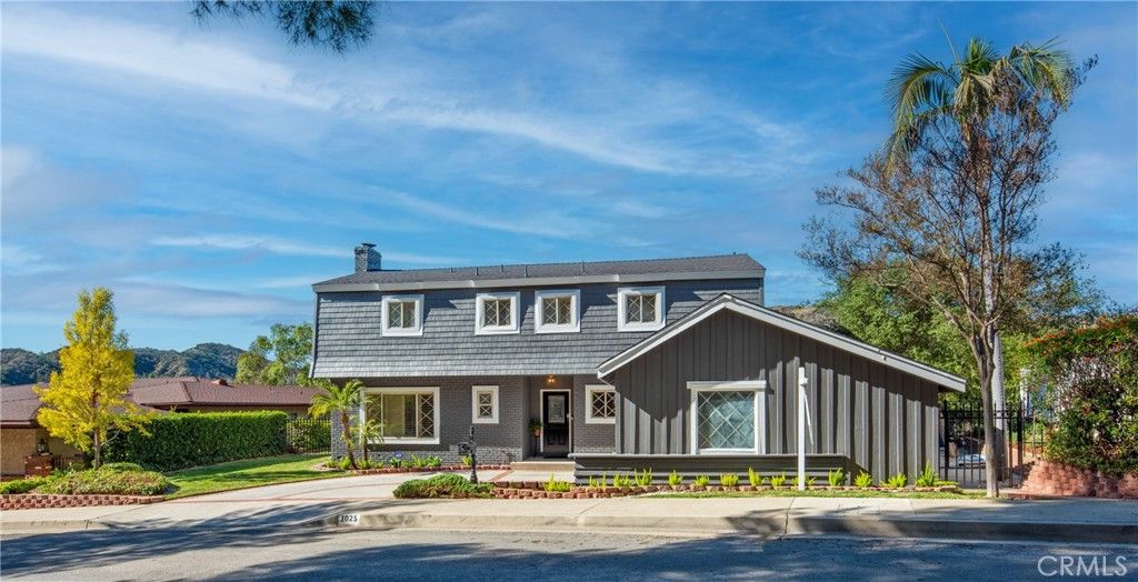 3025 Hollywell Place, Glendale, CA 91206