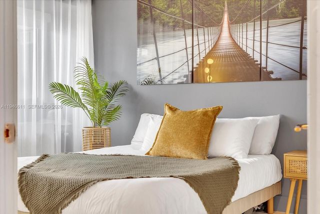 650 NE 32nd St 4405, Miami, FL 33137