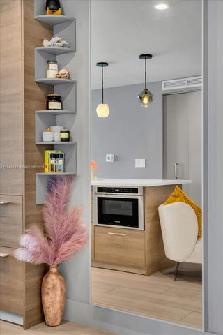 650 NE 32nd St 4405, Miami, FL 33137