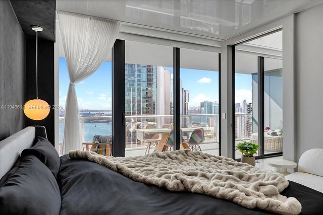 650 NE 32nd St 4405, Miami, FL 33137