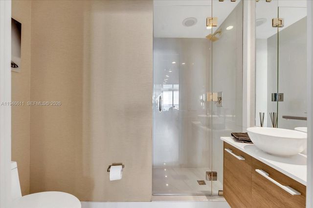 650 NE 32nd St 4405, Miami, FL 33137