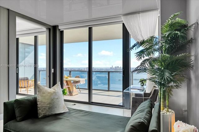 650 NE 32nd St 4405, Miami, FL 33137