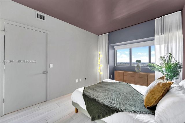 650 NE 32nd St 4405, Miami, FL 33137