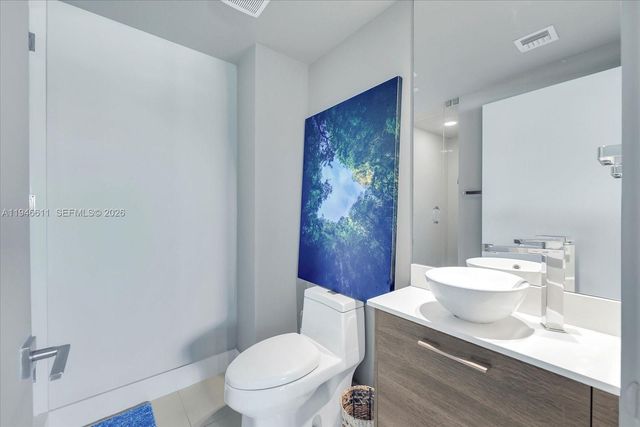 650 NE 32nd St 4405, Miami, FL 33137