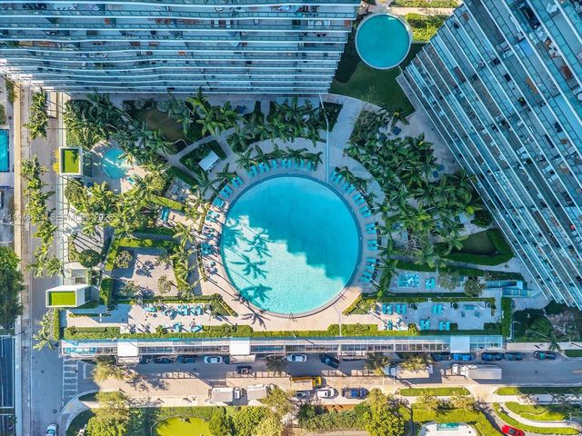 650 NE 32nd St 4405, Miami, FL 33137