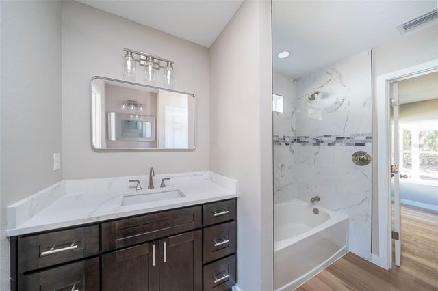 911 N 14TH STREET, Palatka, FL 32177