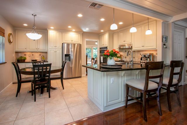 2616 Alana Ct, Cameron Park, CA 95682
