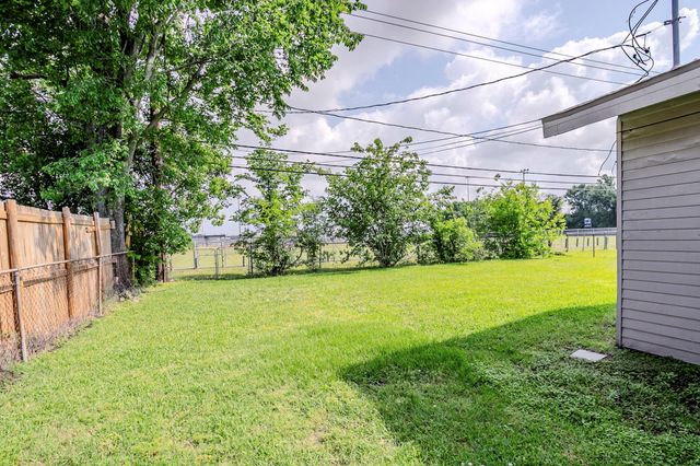 3705 Crawford Drive, Pasadena, TX 77503