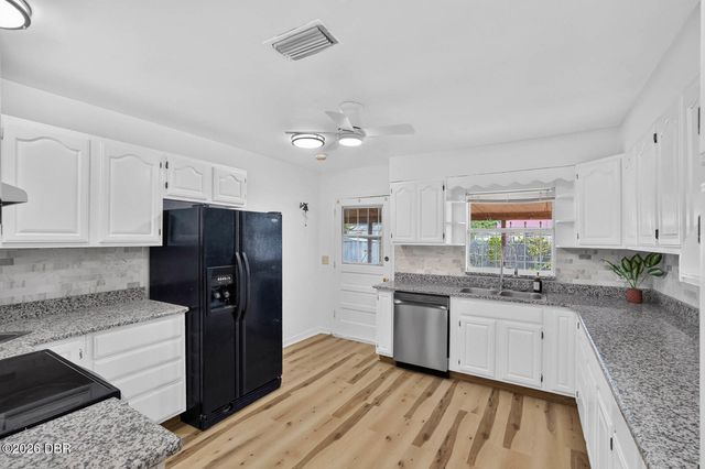 7 Jeanette Drive, Deland, FL 32720