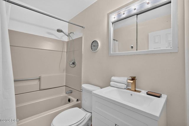 7 Jeanette Drive, Deland, FL 32720