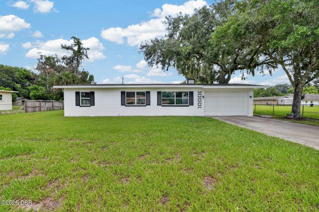 7 Jeanette Drive, Deland, FL 32720