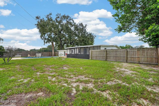 7 Jeanette Drive, Deland, FL 32720
