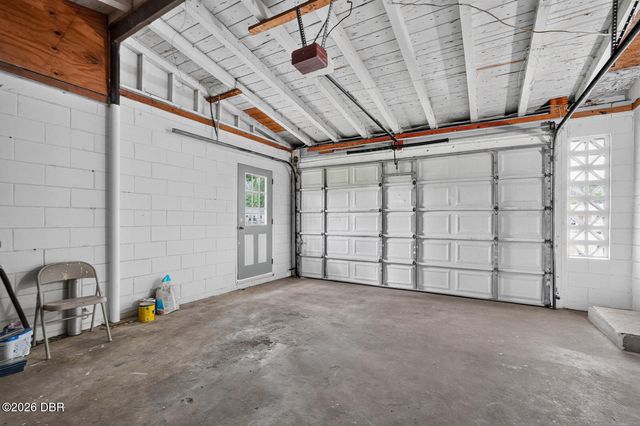 7 Jeanette Drive, Deland, FL 32720