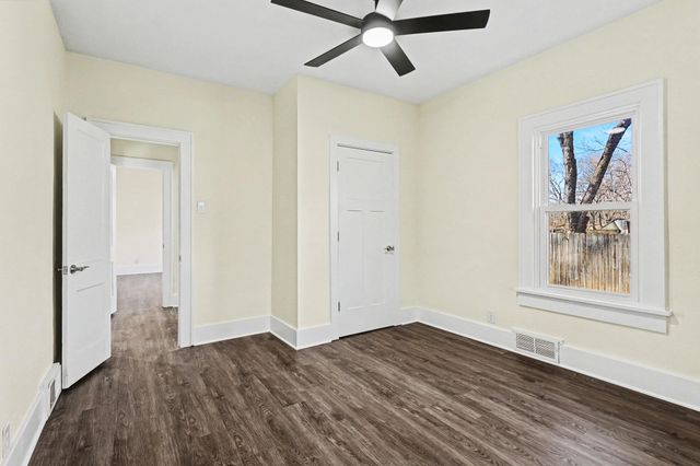 3211 N Porter Ave, Wichita, KS 67204