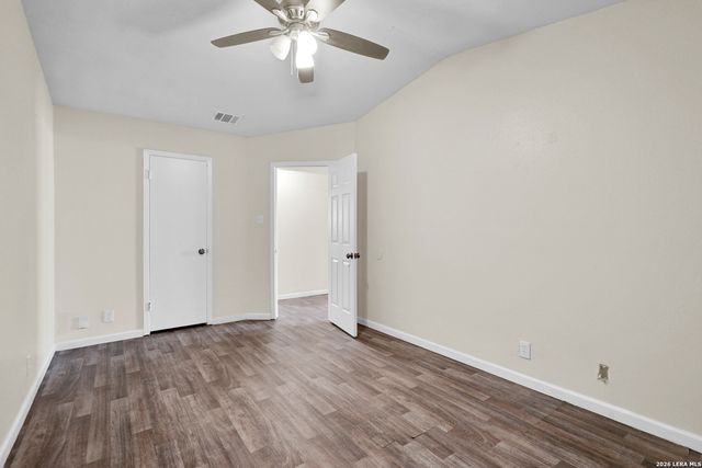 9507 SIMPLICITY DR, San Antonio, TX 78245