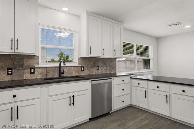 217 Baylor Circle, Fort Smith, AR 72908