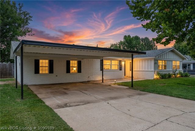 217 Baylor Circle, Fort Smith, AR 72908